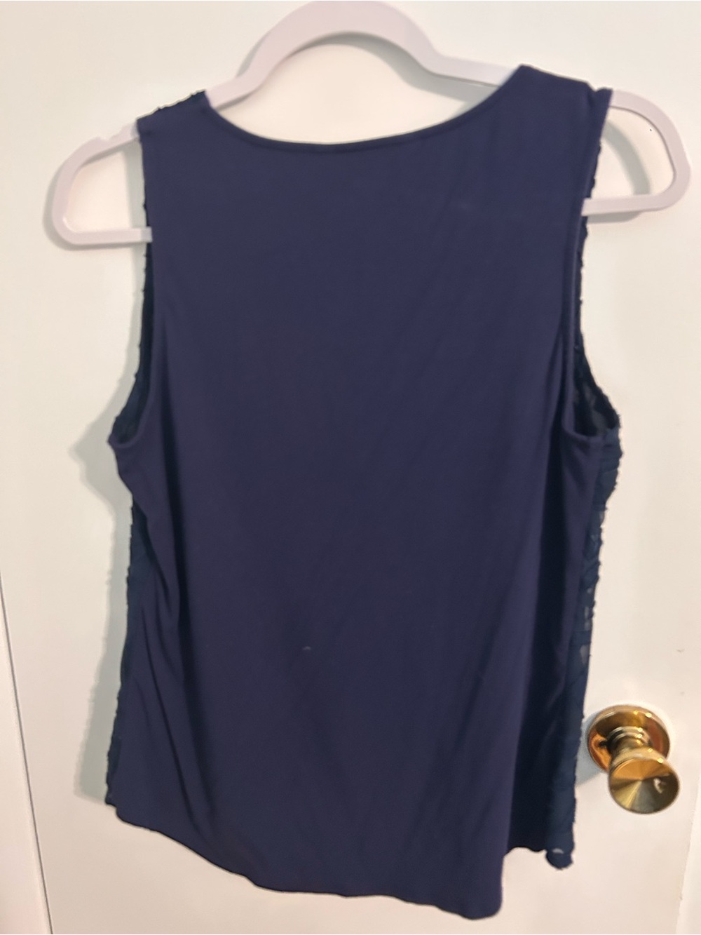 Market & Spruce Navy Sleeveless V-Neck Textured Camisole - Picture 3 of 3